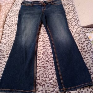 Torrid Slim Boot Cut Jean Size 18R